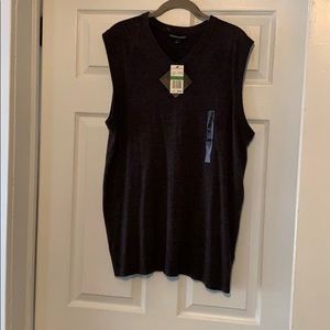 NWT charcoal grey sweater vest size L